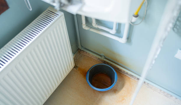 Best Water damage contractors near me  in Meadowlakes, TX