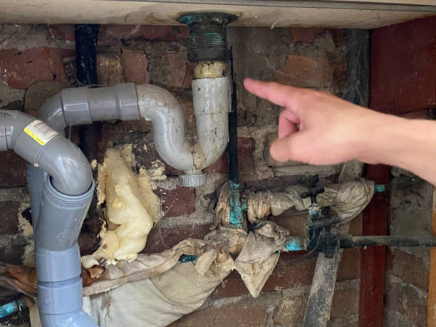 Best Water damage contractors near me  in Meadowlakes, TX